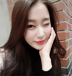 리얼셀카 이미지